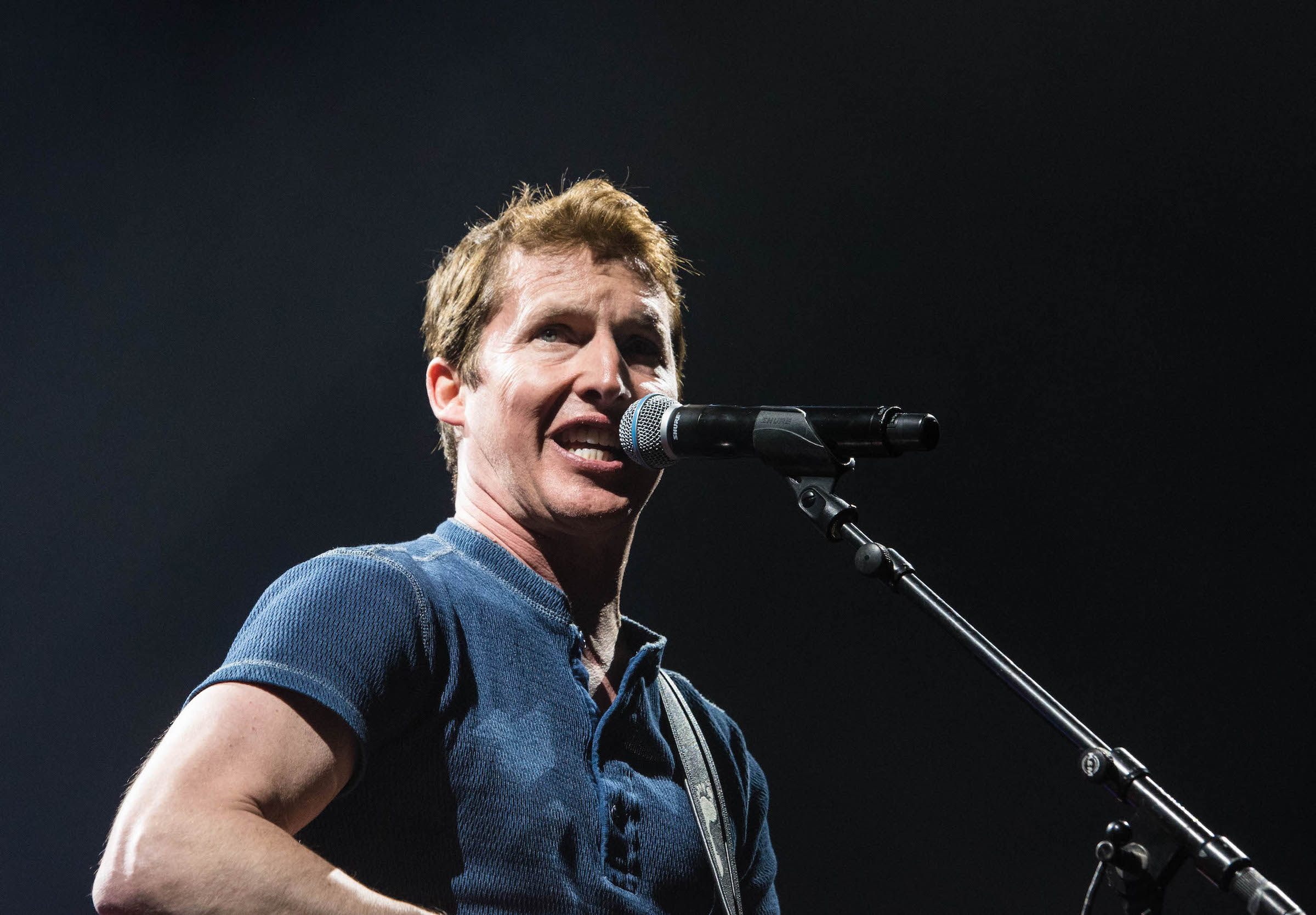 «War das alles?». James Blunt fordert mehr Einsatz beim Mitsingen, ... 