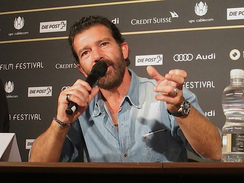 Antonio Banderas an der Pressekonferenz. 