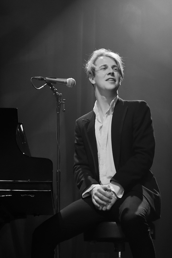 Kurzfristig für Jess Glynne eingesprungen: Tom Odell. 