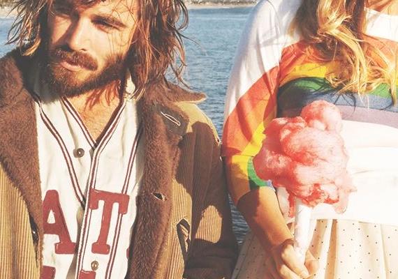 Angus and Julia Stone