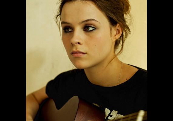 Gabrielle Aplin